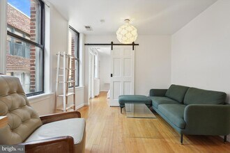 1842 California St NW, Unit 20B in Washington, DC - Building Photo - Building Photo
