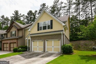 981 Brownstone Ln SW in Marietta, GA - Foto de edificio - Building Photo