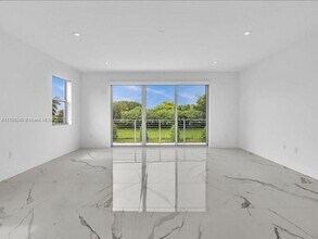 16644 Botaniko Dr S in Weston, FL - Building Photo - Building Photo