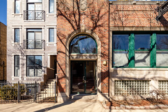 1140 W Cornelia Ave in Chicago, IL - Building Photo - Building Photo