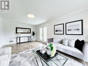 38 McKay Crescent in Markham, ON - Building Photo - Building Photo