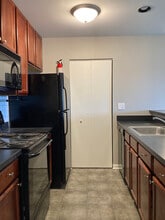 208 Glengarry Dr in Bloomingdale, IL - Building Photo - Building Photo