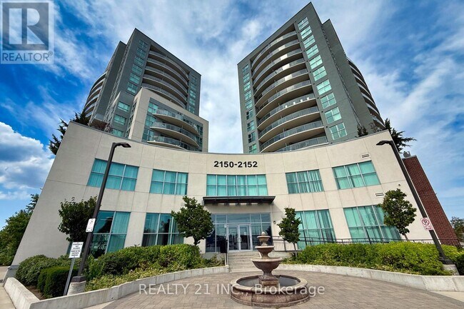 property at 2152-2152 Lawrence Ave E