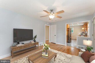 509 Stirling Rd in Silver Spring, MD - Building Photo - Building Photo