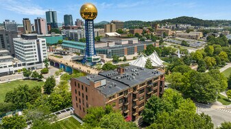 1060 Worlds Fair Park Dr, Unit 207 in Knoxville, TN - Building Photo