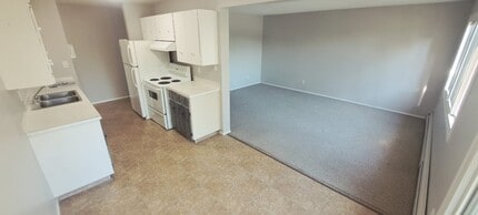 4507-344 44 Ave in Stony Plain, AB - Building Photo - Building Photo