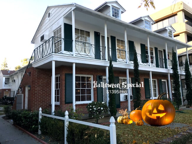 181 S Marengo Ave, Unit 5