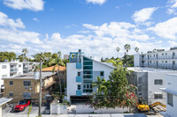 734 Michigan Ave in Miami Beach, FL - Building Photo - Building Photo