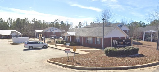 Willow Trace Apartments