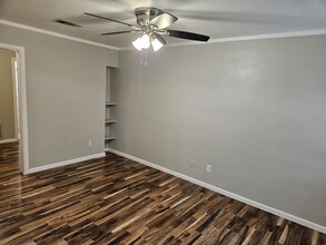 2900 W La Rua St, Unit 2900 W La Rua in Pensacola, FL - Building Photo - Building Photo