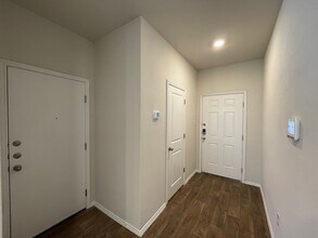 4011 Bay Leaf Lp in Von Ormy, TX - Building Photo - Building Photo