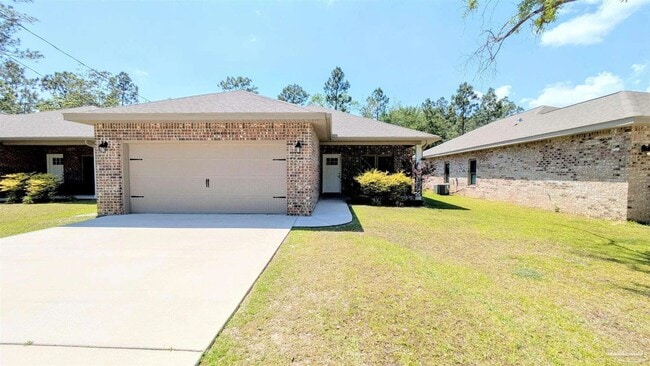 2973 N 30th Ave in Milton, FL - Building Photo - Building Photo