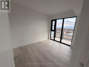 801 The Queensway in Toronto, ON - Building Photo - Building Photo