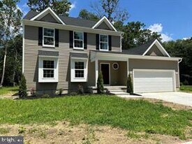 377 Minck Ave in Berlin Township, NJ - Building Photo