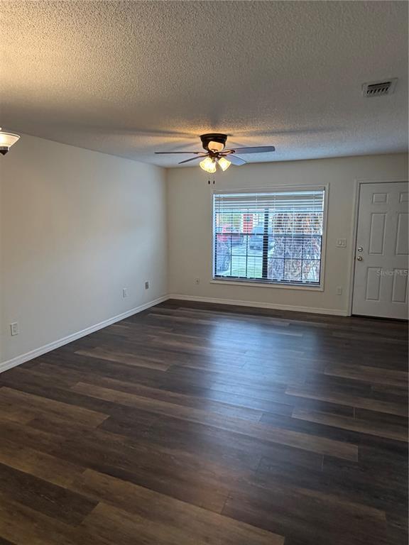 3315 Amberwood Way in Winter Park, FL - Building Photo - Building Photo