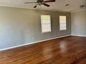 1504 Greenbriar Ave in Pasadena, TX - Building Photo - Building Photo