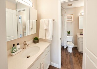 1497 W 2400 S in West Valley City, UT - Building Photo - Building Photo