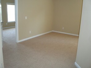 5775 Weddington Dr in Cumming, GA - Building Photo - Building Photo