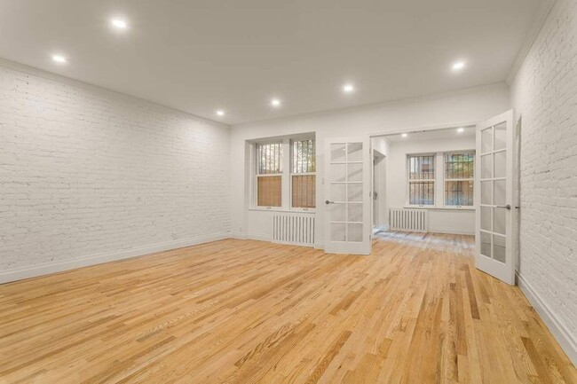 48 W 91st St, Unit 3800-516 in New York, NY - Building Photo - Building Photo