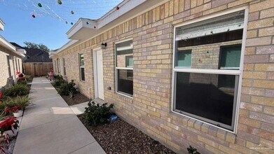 18 Kentucky St in Alton, TX - Building Photo - Building Photo