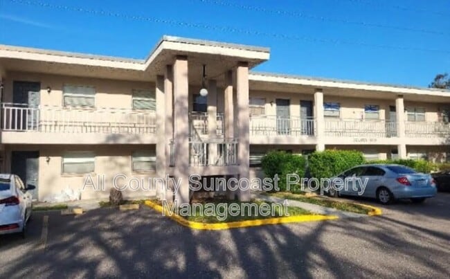 900 70th St N in St. Petersburg, FL - Building Photo - Building Photo