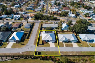 98 Pura Vida Ct in Panama City Beach, FL - Building Photo - Building Photo