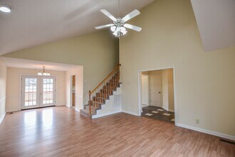 1205 Shorehaven Dr in Clarksville, TN - Building Photo - Building Photo