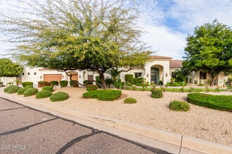 7002 E Aster Dr in Scottsdale, AZ - Building Photo - Building Photo