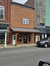 710 S Main St in Springfield, TN - Building Photo - Building Photo