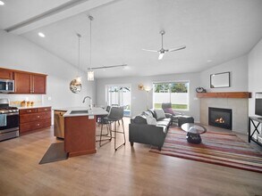 14611 E 31st Ave in Spokane Valley, WA - Building Photo - Building Photo