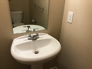 13149 Cowper Dr in Frisco, TX - Foto de edificio - Building Photo