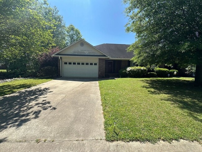 property at 3663 Beacon Dr