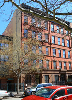 221 W 121st St Apartments