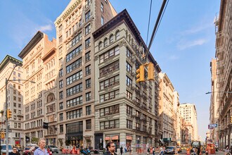 97 5th Ave in New York, NY - Foto de edificio - Primary Photo