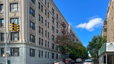 47 Fort Washington Ave in New York, NY - Building Photo - Building Photo