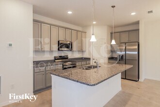 405 Reina Wy in Bartow, FL - Foto de edificio - Building Photo