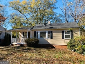 613 N Greenwood St in Lagrange, GA - Building Photo - Building Photo