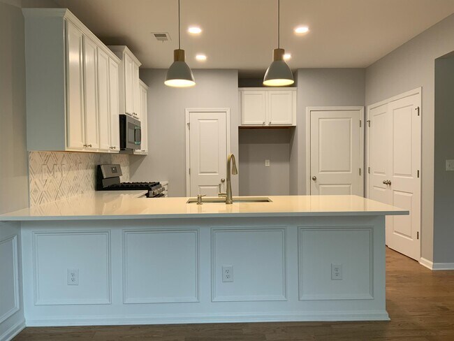 1465 Parkside Village Dr in Cumming, GA - Building Photo - Building Photo