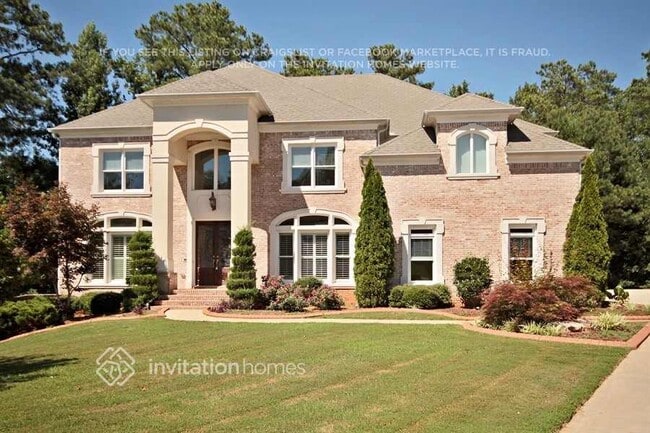 property at 404 Wynns Way SW