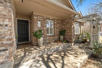 3600 Malone Dr in Austin, TX - Building Photo - Building Photo