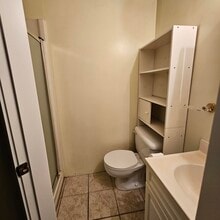 6892 Centennial Dr in Chilliwack, BC - Building Photo - Building Photo