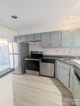 5976 Prescott Ct in Charlotte, NC - Building Photo - Building Photo