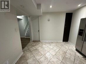 1865 Cricket Ln in Pickering, ON - Building Photo - Building Photo