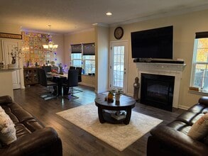 624 Edison Dr in Wexford, PA - Building Photo - Building Photo