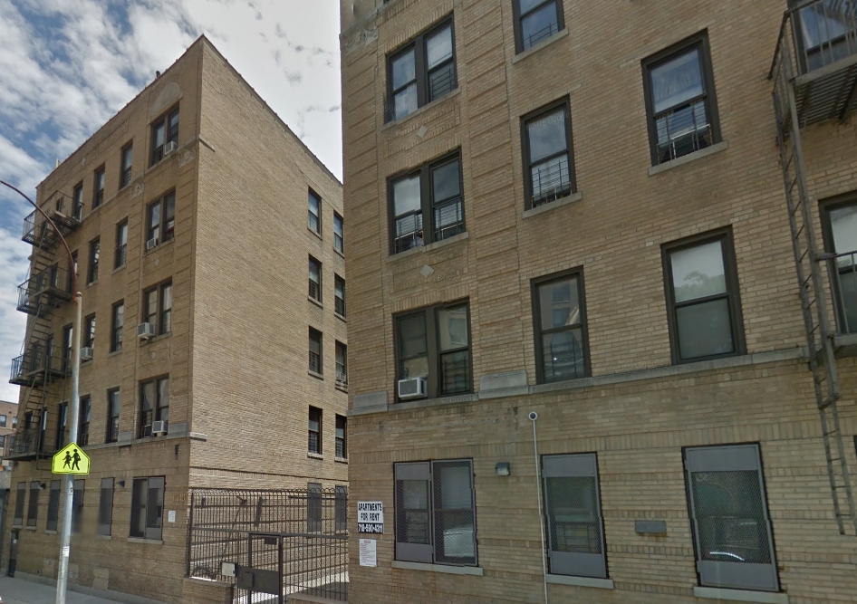 1530 Plimpton Ave in Bronx, NY - Building Photo