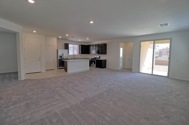 857 Calle Tikal in Sahuarita, AZ - Building Photo - Building Photo