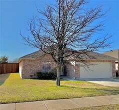 2717 Lumina Dr in Little Elm, TX - Building Photo - Building Photo