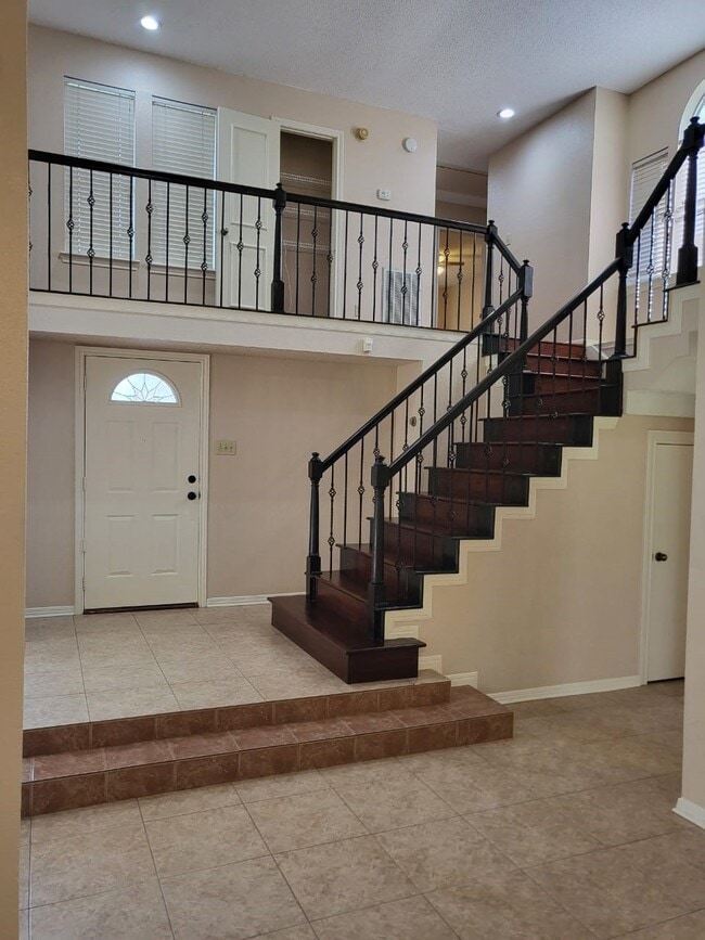 14810 Rancho Vista Dr