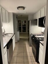 238 Stevenson Sq in Alexandria, VA - Foto de edificio - Building Photo