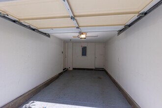 200 Live Oak Way in Belmont, CA - Building Photo - Building Photo
